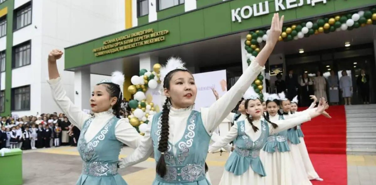 «Келешек мектептері»: Астанада 28 мың орынға арналған 7 жаңа мектеп ашылды