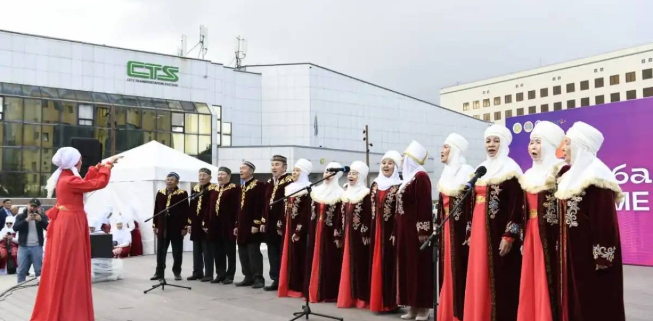 Елордалық өнерлі зейнеткерлер  концерт қойды