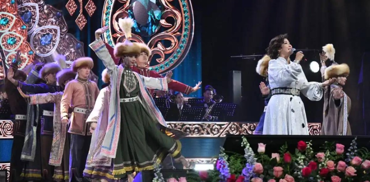 Астанада Конституция күніне арналған мерекелік концерт өтті