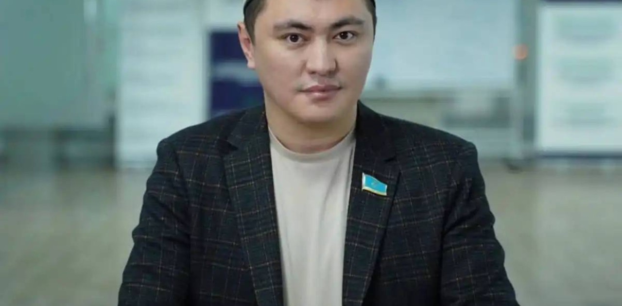 «Ұтысты Coca Cola да өткізіп жатыр»: Депутат Дәулет Мұқаев блогерлерге қатысты айтты