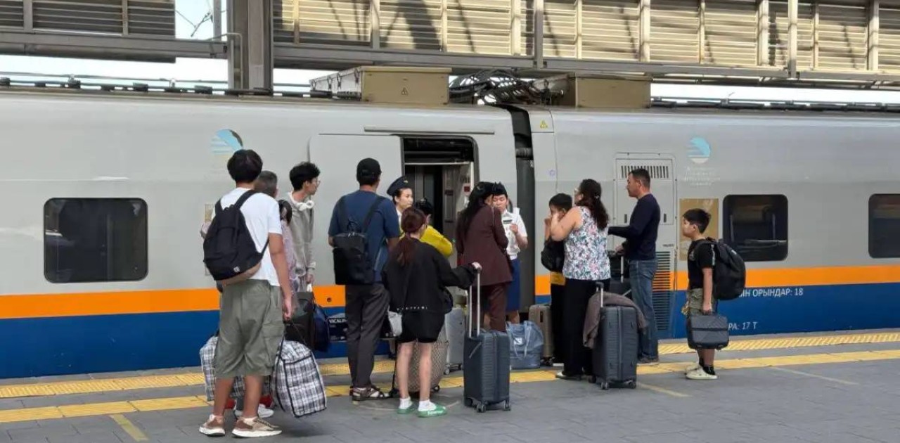 Биыл 8 миллионға жуық жолаушы пойызбен сапарлады