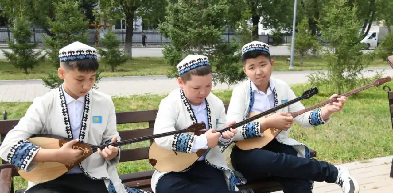 Астанада Абайдың 180 жылдығына орай Домбыра Party өтеді