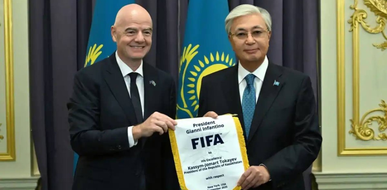 Қасым-Жомарт Тоқаев FIFA президентін қабылдады