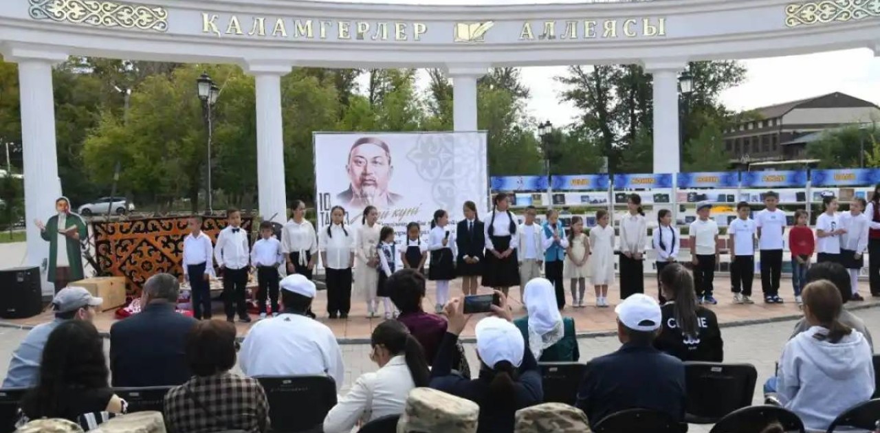Астанада Абайдың 180 жылдығына арналған шығармашылық кеш өтті