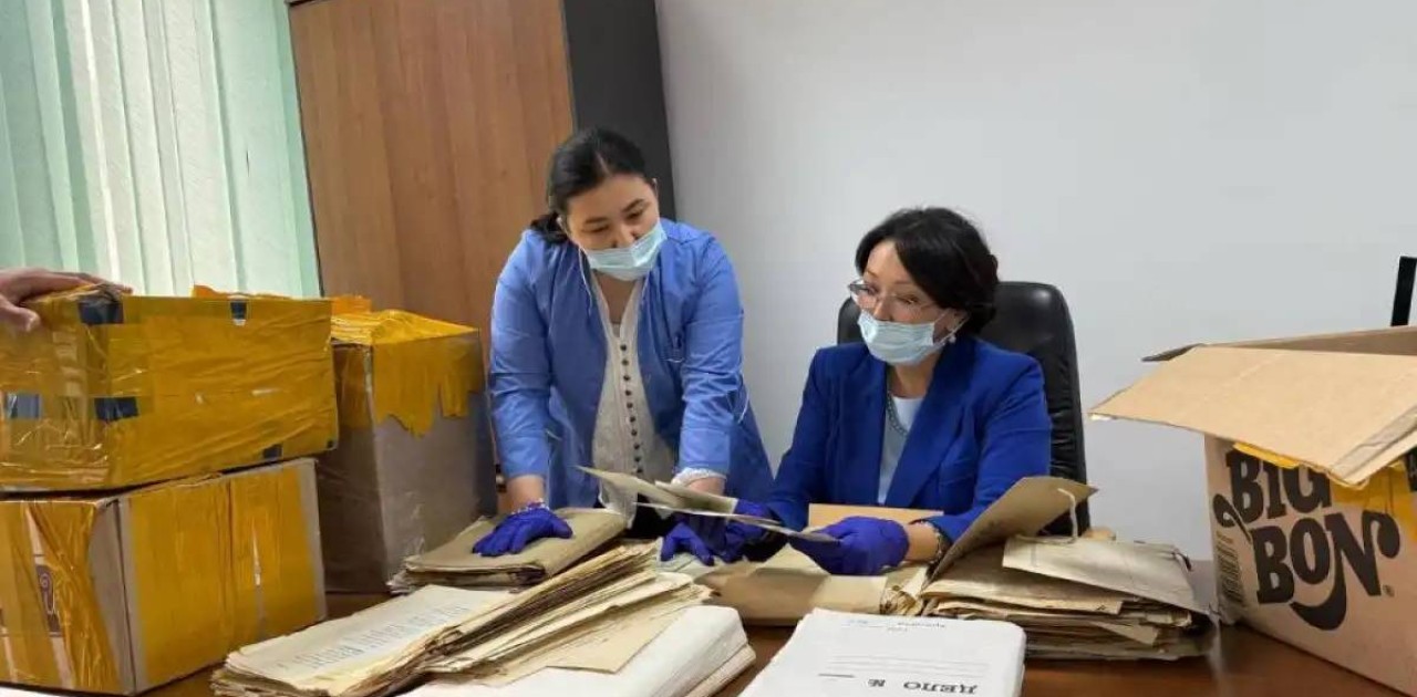 Фариза Оңғарсынованың архив қоры құнды қолжазбалармен толықты