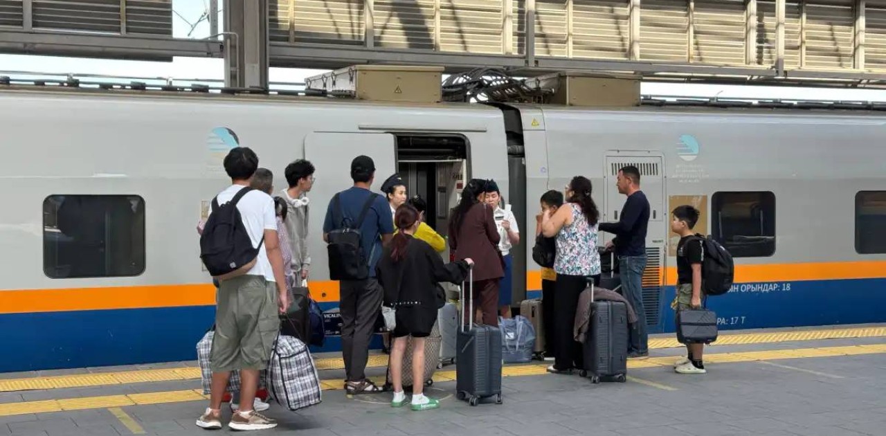 Биыл жазда пойызбен 4 миллионнан астам  жолаушы тасымалданды