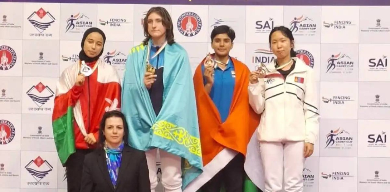 Қазақстан семсерлесуден Азия кубогында екі алтын медаль жеңіп алды