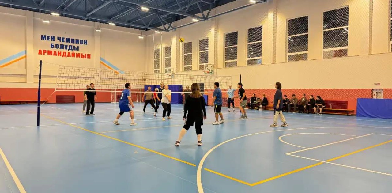«Астана - есірткісіз қала» ұранымен елорданың «Байқоңыр» ауданында волейбол ойыны өтті