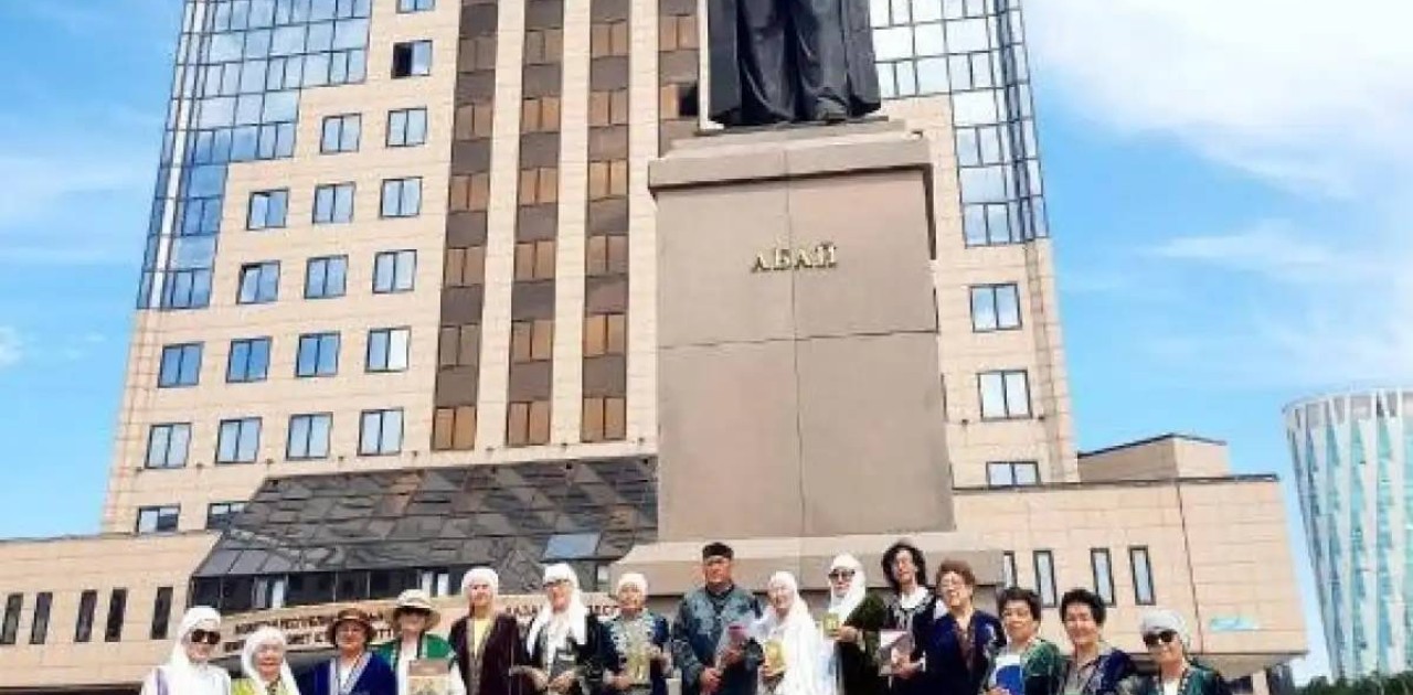 Астанада зейнеткерлер Абай шығармаларын ұлықтады
