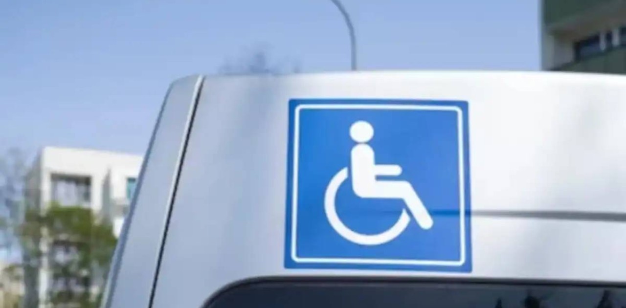 Мүгедектігі бар адамдар инватакси қызметіне 221 мыңнан астам тапсырыс берді