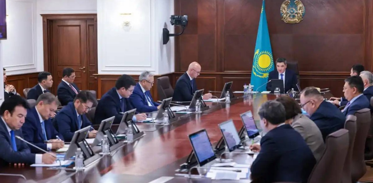 Олжас Бектенов Президент тапсырмаларын орындау бойынша жиын өткізді