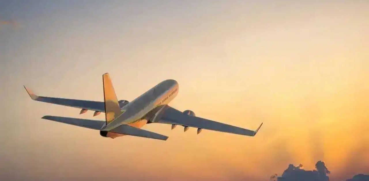 Иран астанасы әуе кеңістігін үш аптадан кейін қайта ашты