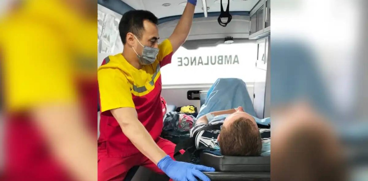 Қостанайда науқастың шабуылынан жарақат алған дәрігер Астанаға жеткізілді