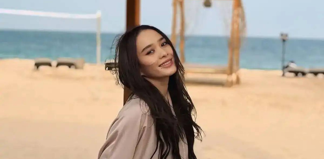 «Қазақша Қадиша ғой»: Индира Елемес атын арабша есімге ауыстырды