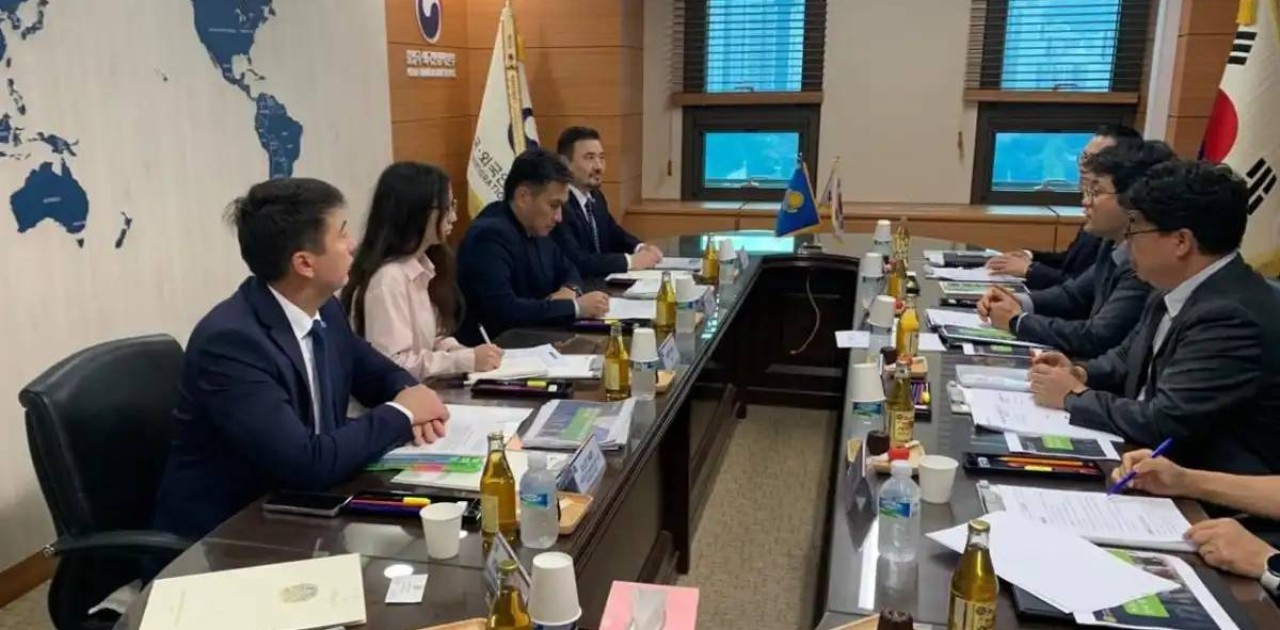 Қазақстан мен Оңтүстік Корея еңбек миграциясы мәселелерін талқылады