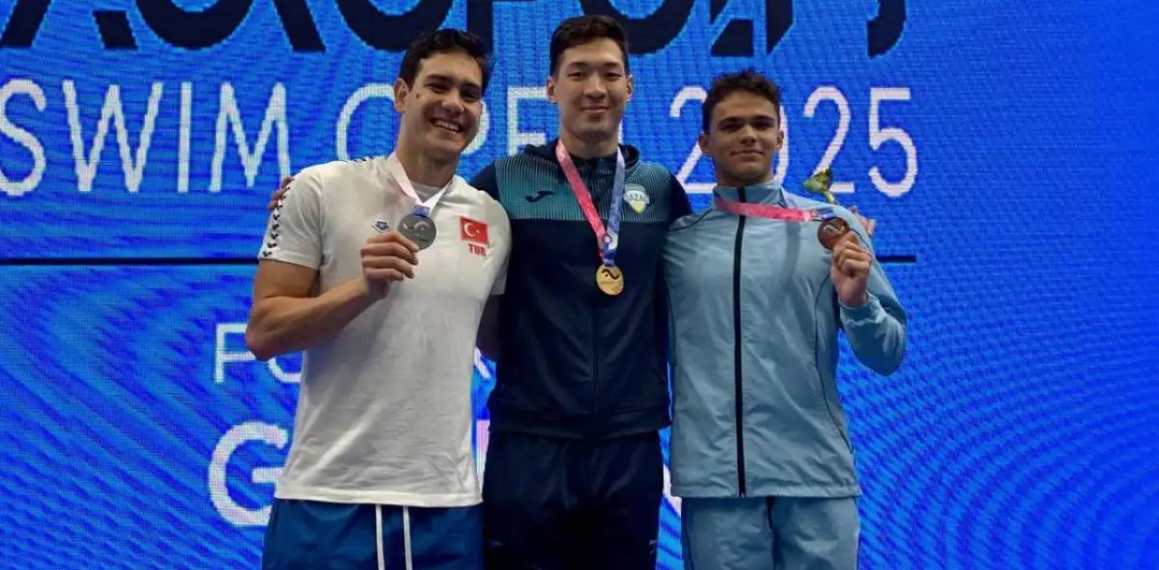 Елордалық жүзгіш халықаралық турнирде алтын медаль жеңіп алды