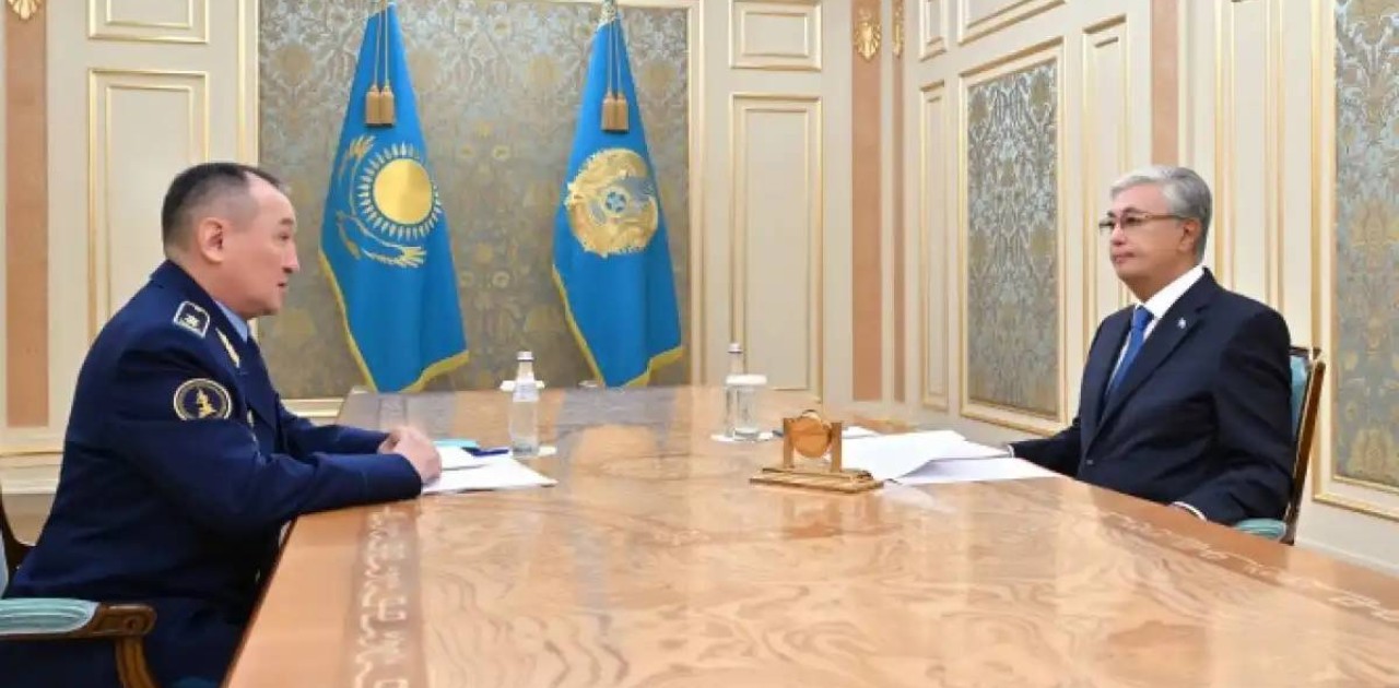 Тоқаев Қорғаныс минист​​​​​​​ріне бірқатар міндет жүктеді