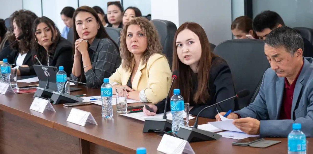 Астанада сарапшылар отбасы институтын дамытуды талқылады