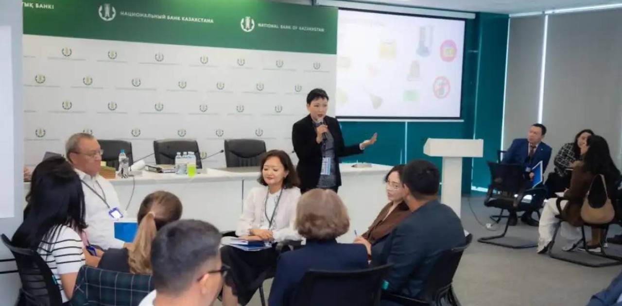 Жыл соңына дейін 6 мыңға жуық педагог қаржылық сауаттылығын арттырады