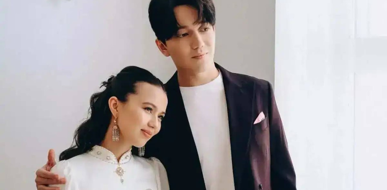 «Күліп тұрса да, іші өртеніп барады»: Димаш пен қарындасының суреті көптің көңілін босатты