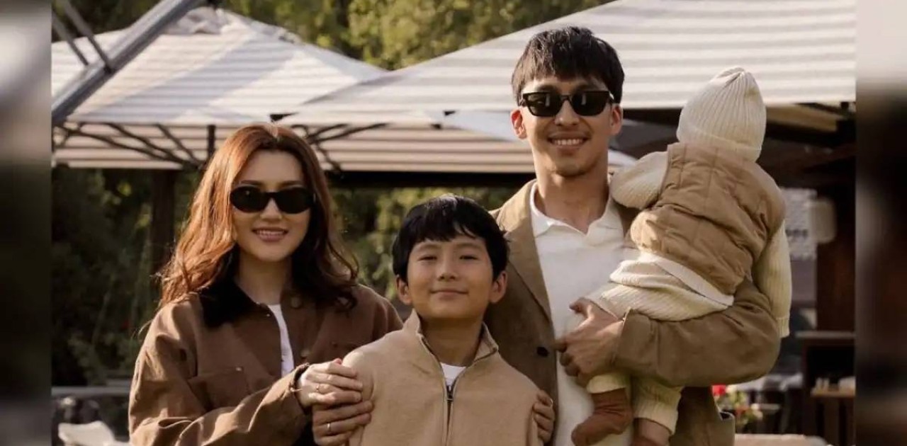 «Нағыз әке»: Әнші Райм өгей ұлын ерекше құттықтады