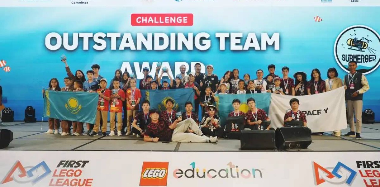 Қазақстандық оқушылар Қытайда өткен робототехника чемпионатында жеті жүлде жеңіп алды