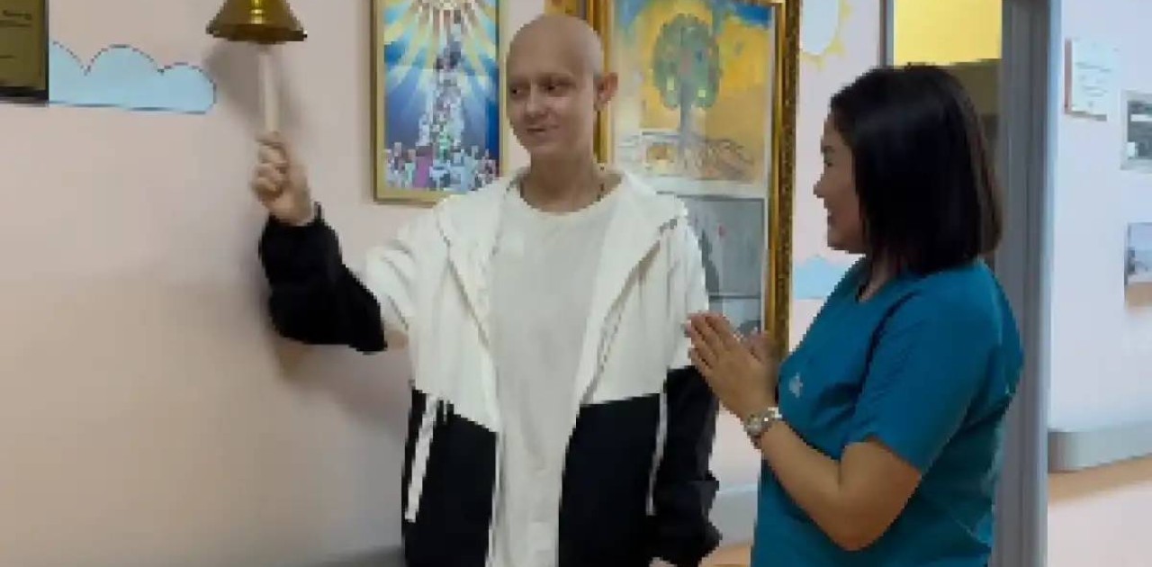 «Көз жасын тежеу мүмкін емес»: астаналық дәрігер обырдан жазылған жасөспірімнің видеосын жариялады