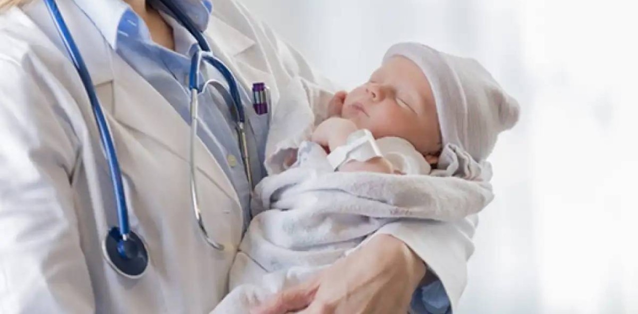 Бүгін – халықаралық акушерлер күні