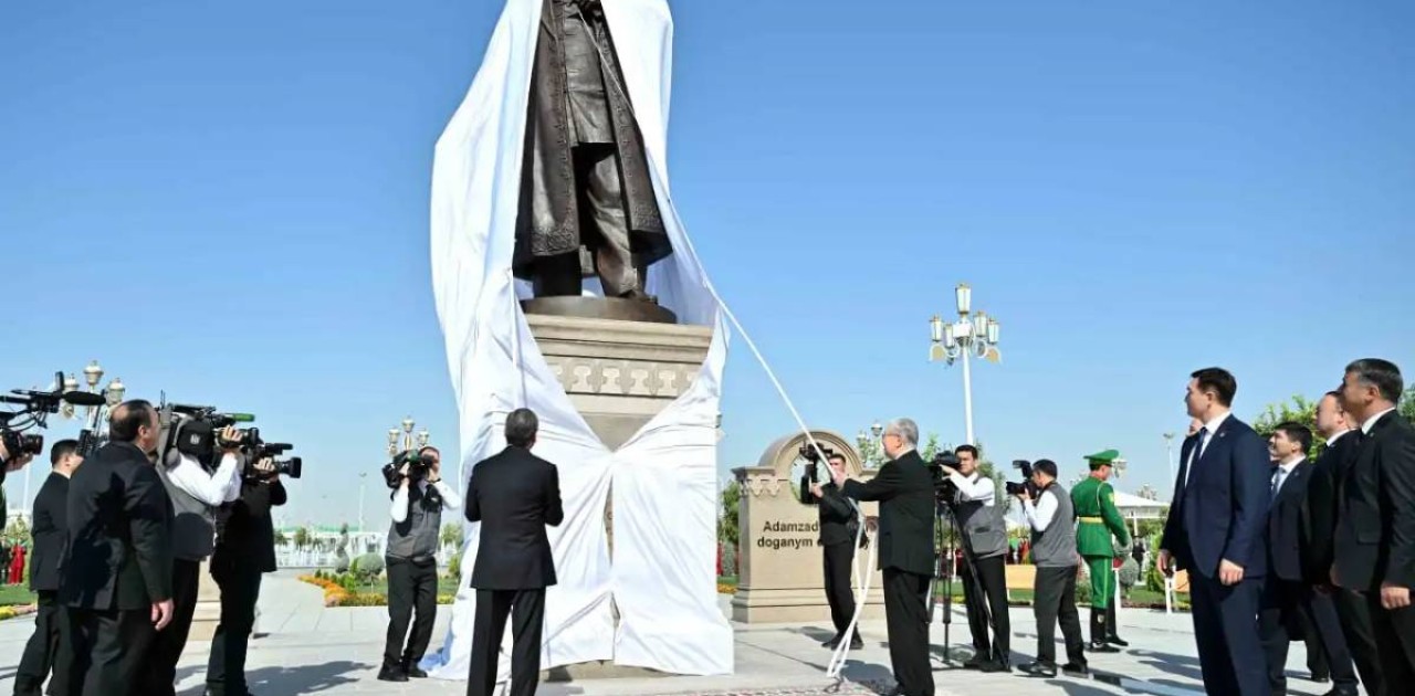 Ашхабадта Абай ескерткіші ашылды