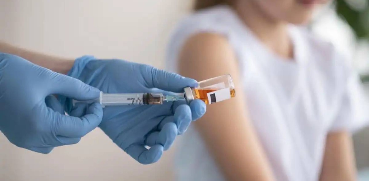 Қай кезде балаларға екпе салуға болмайды – дәрігер кеңесі