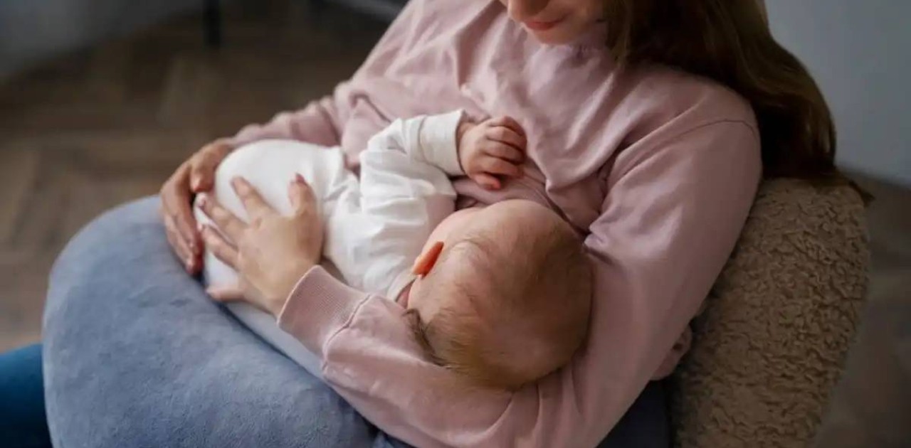 Елімізде тұңғыш рет нәрестелерге арналған ана сүтінің банкі ашылды