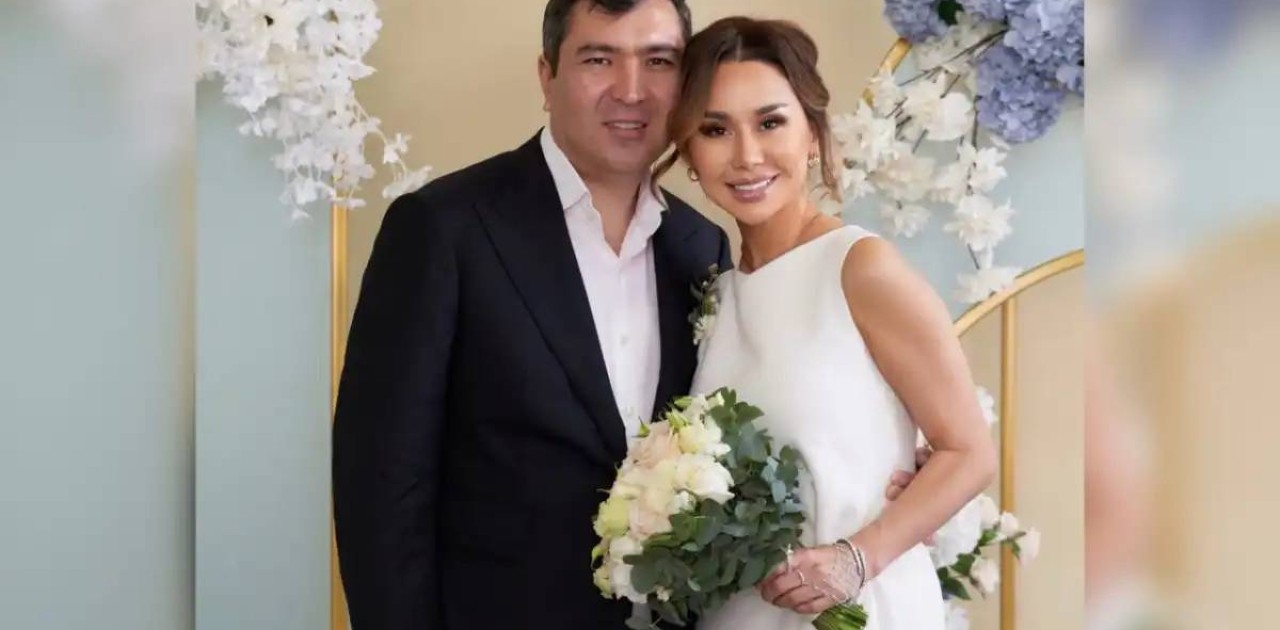 «2 жыл бұрын ажырасқан»: Динара Сәтжан Жұмабек Жанқұловпен неке қию салтанатында түскен фотосын жариялады