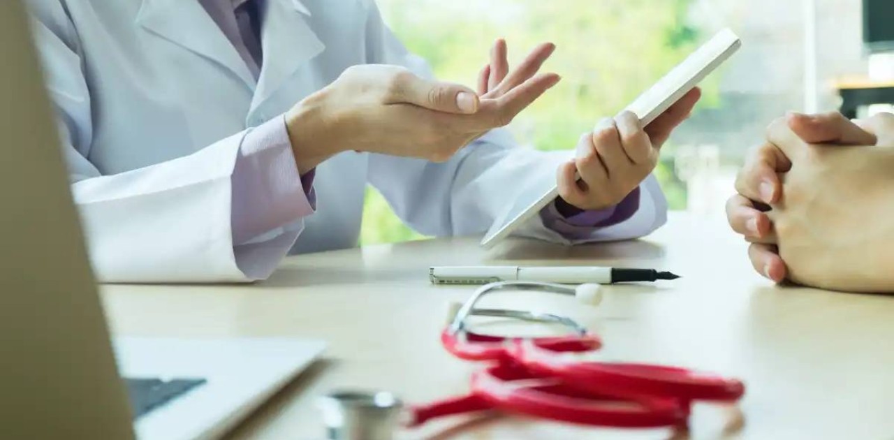 Елордалық дәрігер антиретровирустық терапияға бейілділіктің маңызын түсіндірді