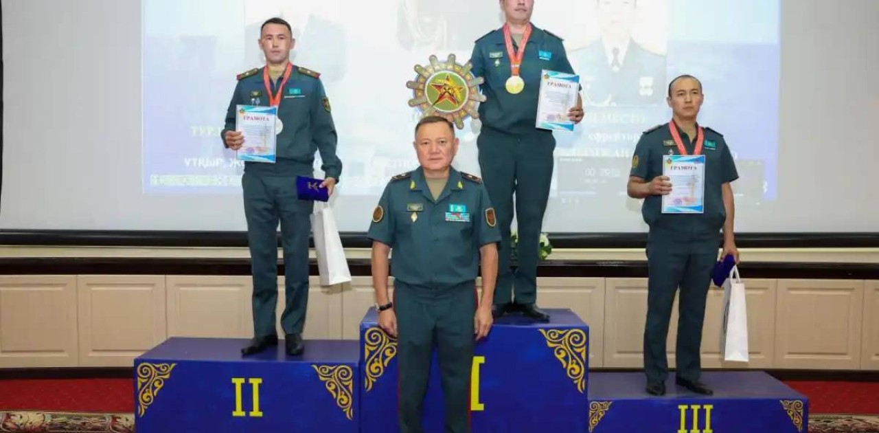 Астанада әскери қызметшілер арасында жүзуден чемпионат жеңімпаздары анықталды