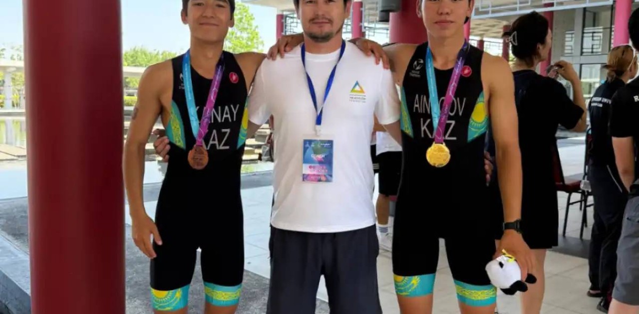 Қазақстандық жас триатлоншылар Азия кубогында қос жүлде жеңіп алды
