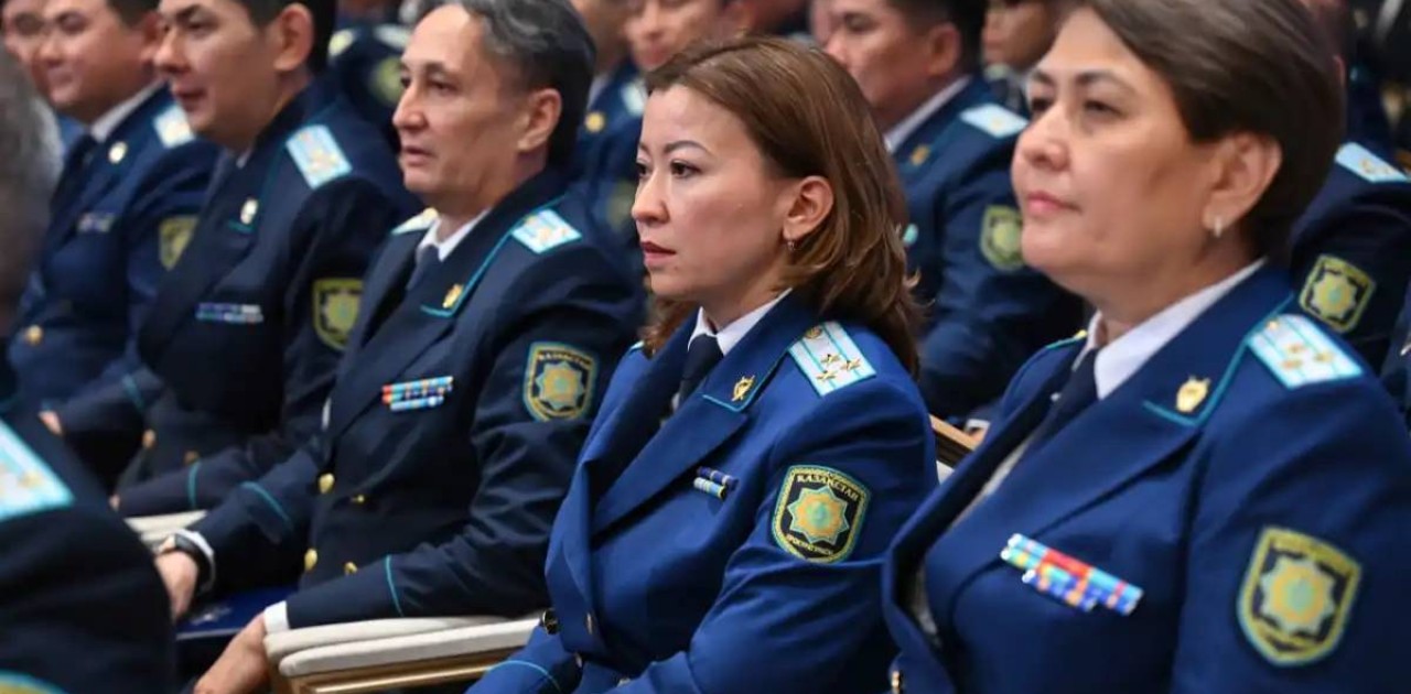 Құқық қорғау органдарында қызмет атқарғандарға «құрметті қызметкер» атағы беріледі