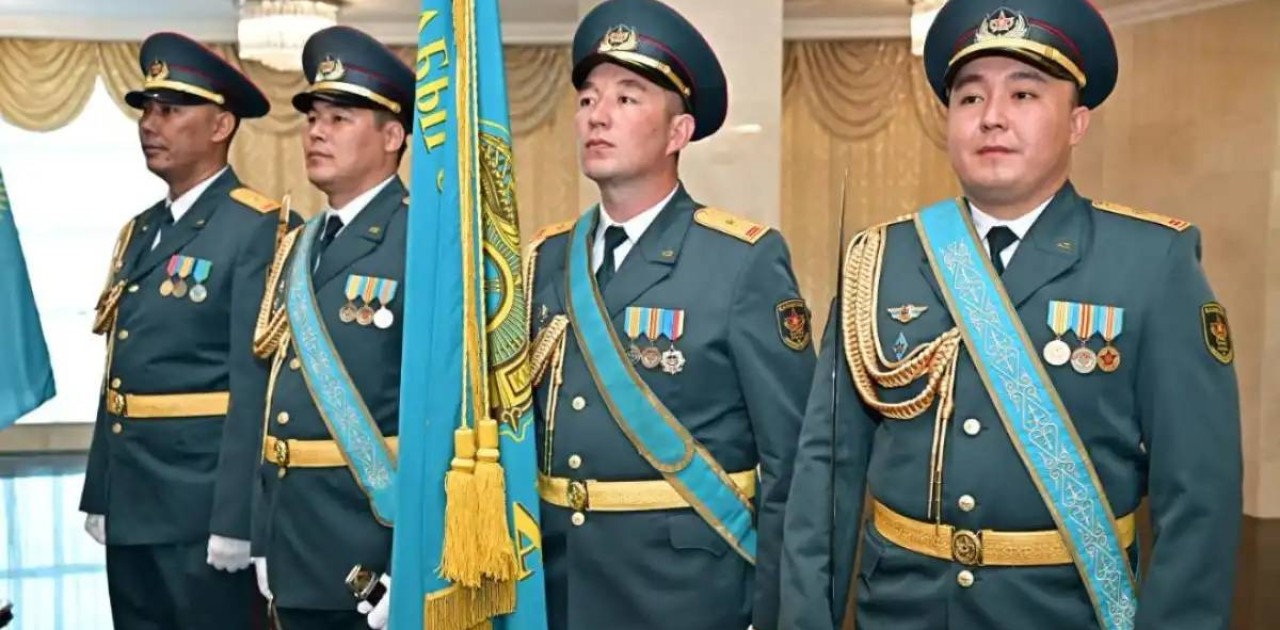 Ұлттық қауіпсіздік пен әскери салада 60-тан астам офицер мен генерал магистр атанды