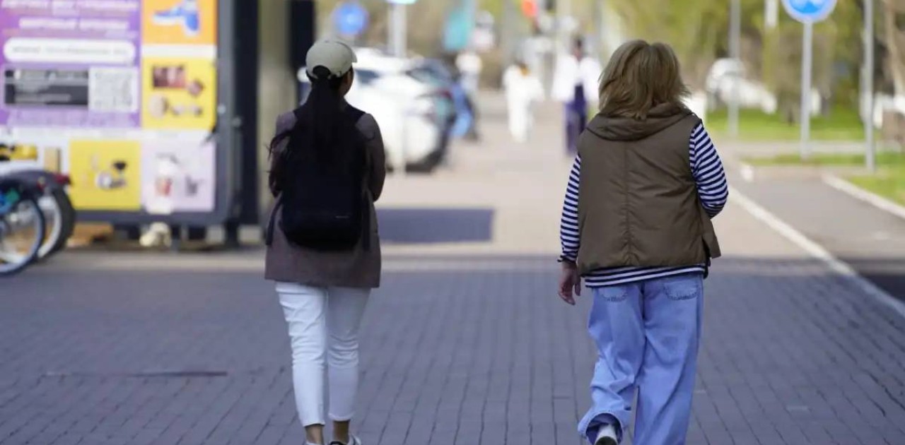 Қазақстандықтар тәулігіне 13 сағатын жеке күтімге жұмсайды