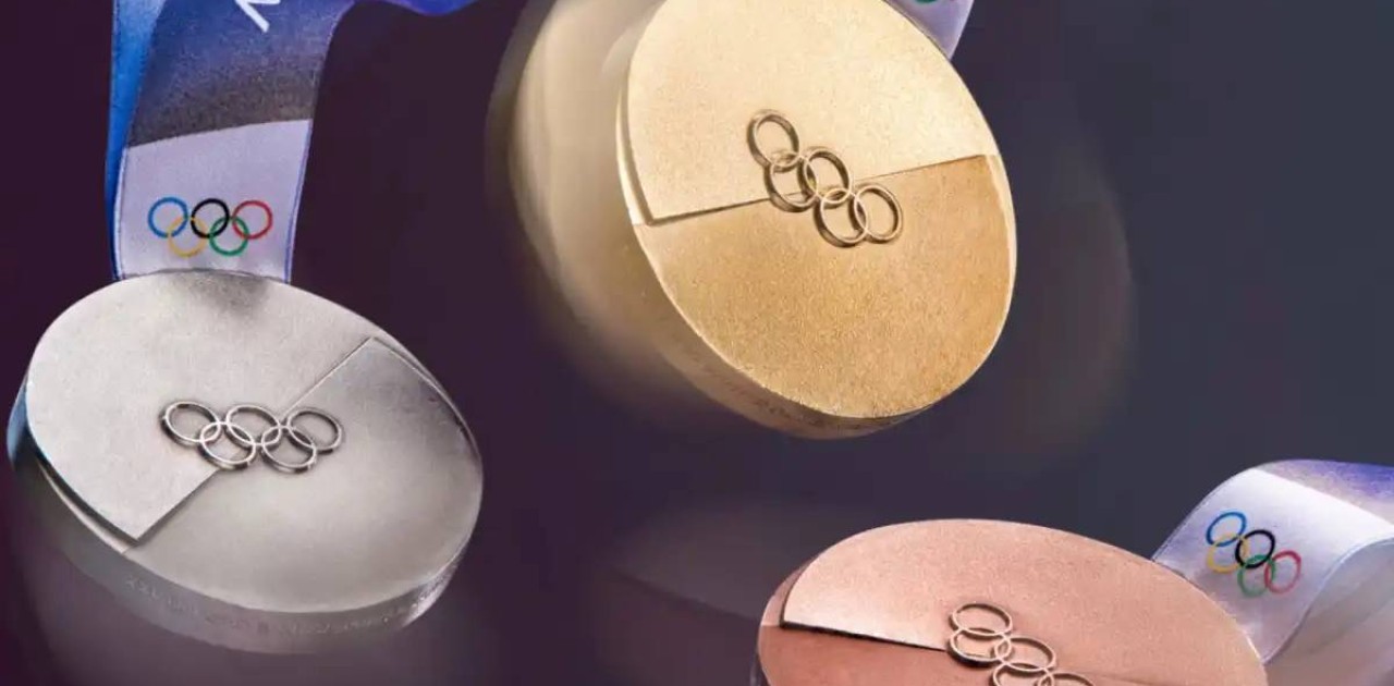 Италияда өтетін қысқы Олимпиада және Паралимпиада ойындарының медальдары таныстырылды