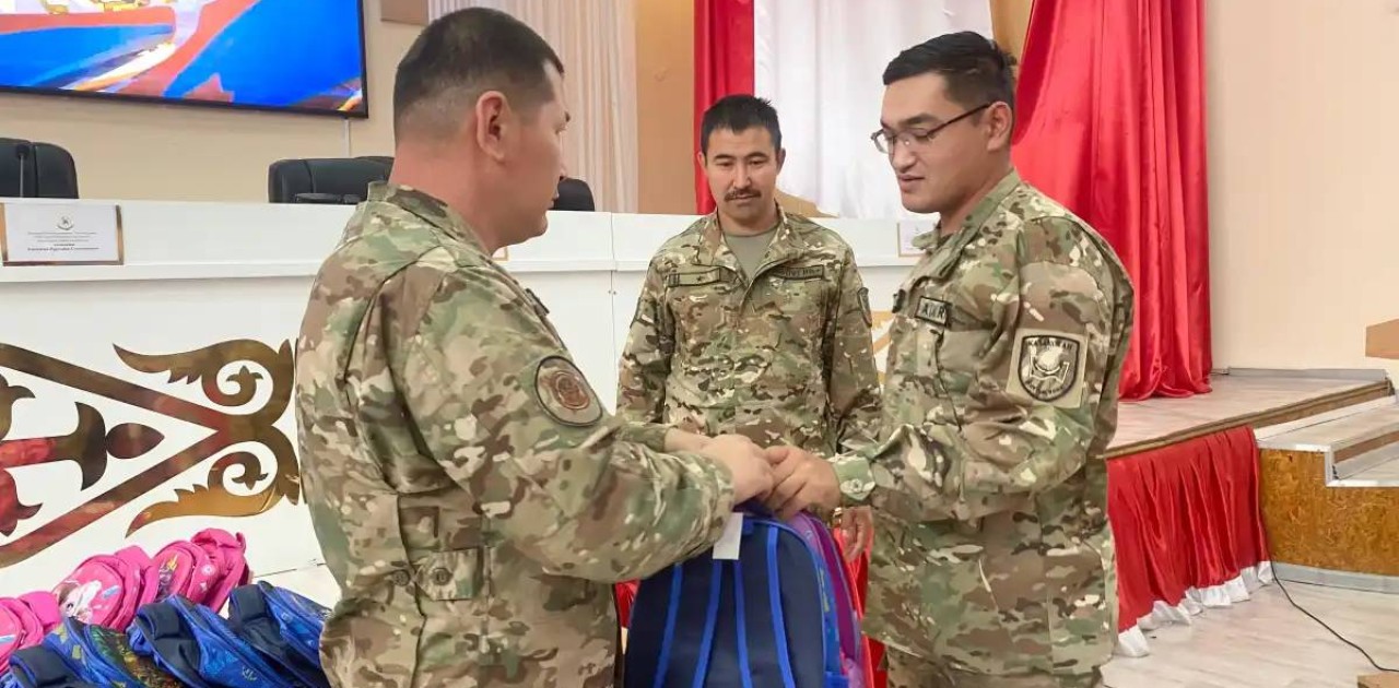 Ұлттық ұланның әскери қызметшілері «Мектепке жол» акциясын өткізді