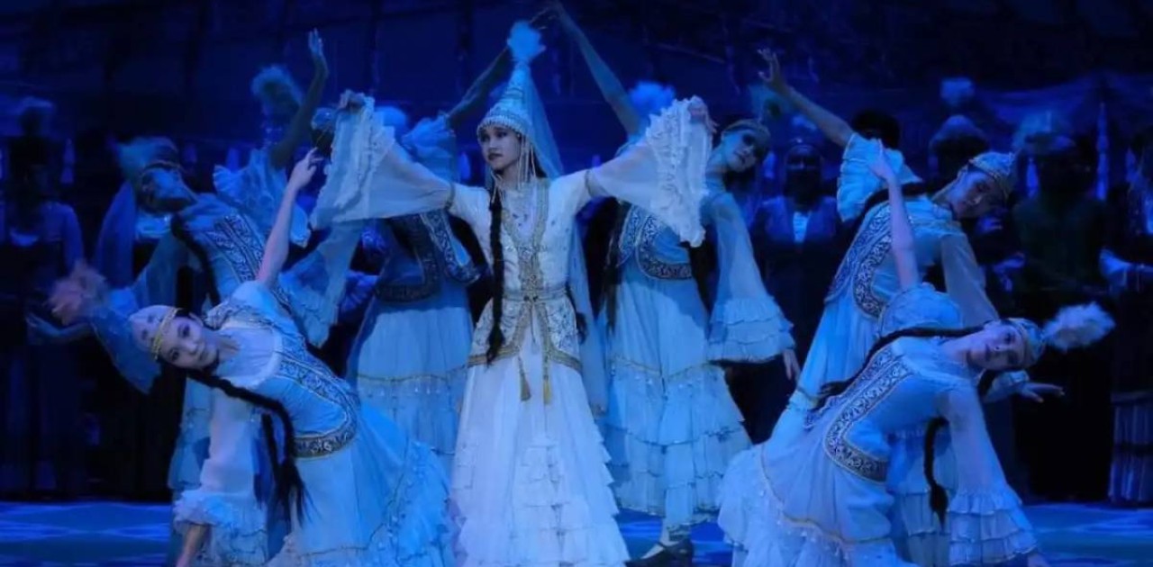 Абай атындағы балет театры 90 жылдық мерейтойына орай ерекше бағдарламалар ұсынды