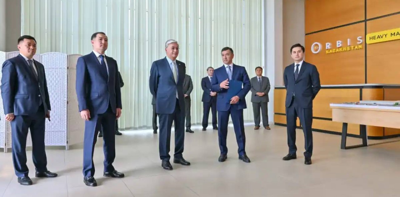 Президент Orbis Heavy Machinery арнайы және коммерциялық техника зауытына барды