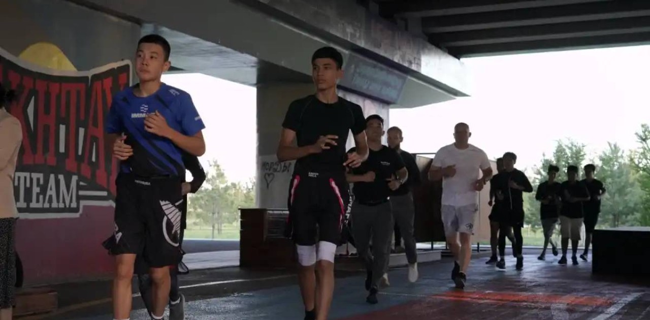 «Өзіңнен баста»: Елордада өзін-өзі қорғау бойынша екі айлық тегін жаттығу шарасы басталды