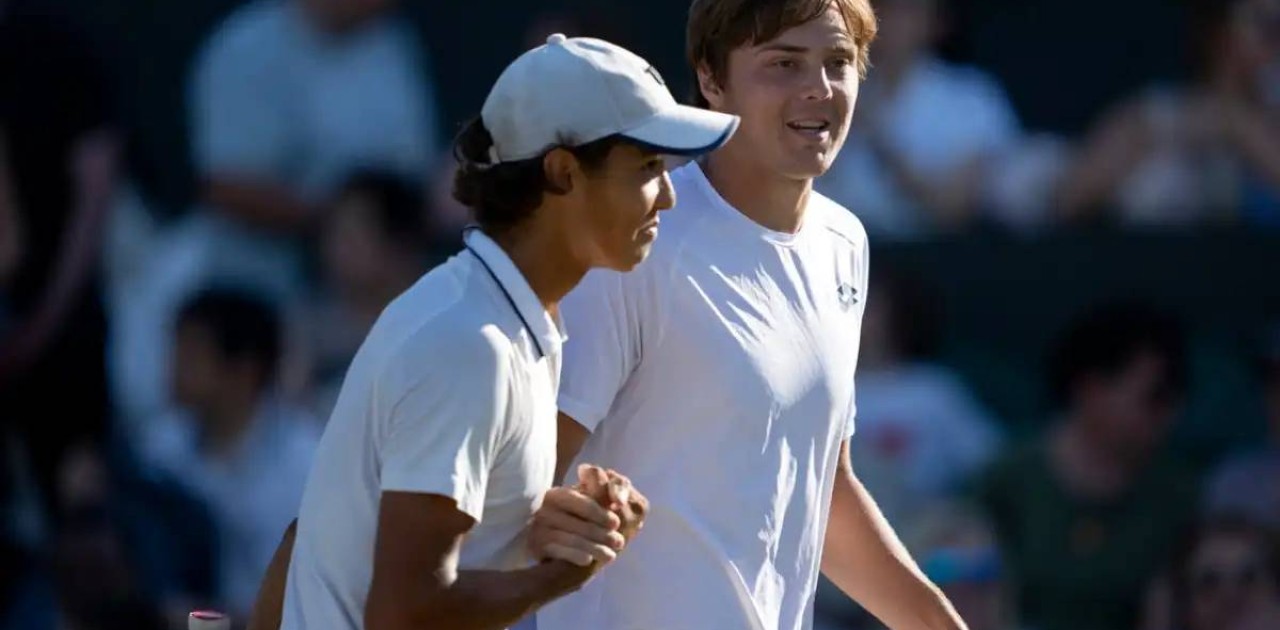 Әмір Омарханов «Уимблдон» турнирінің жартылай финалына шықты