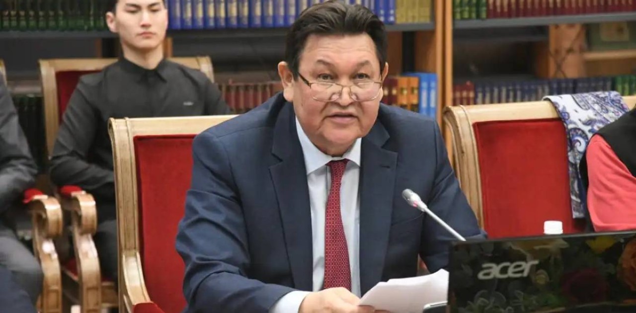 Марат Әбсеметов: Сәкен – ұшақ бортына көтерілген алғашқы қазақ