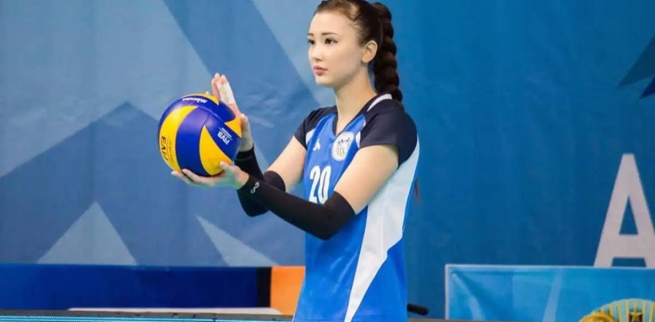 Танымал волейболшы Сабина Алтынбекова ресми түрде ажырасты