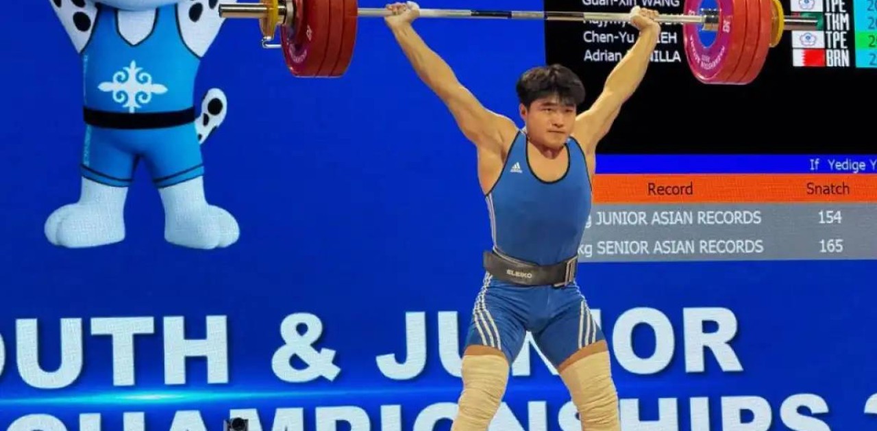 Едіге Емберді ауыр атлетикадан Азия чемпионатында рекорд жаңартты