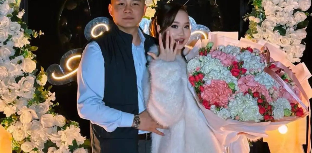 «Қалаулым» бағдарламасының бұрынғы қатысушысы Мәди Рахымбай сүйіктісіне ұсыныс жасады