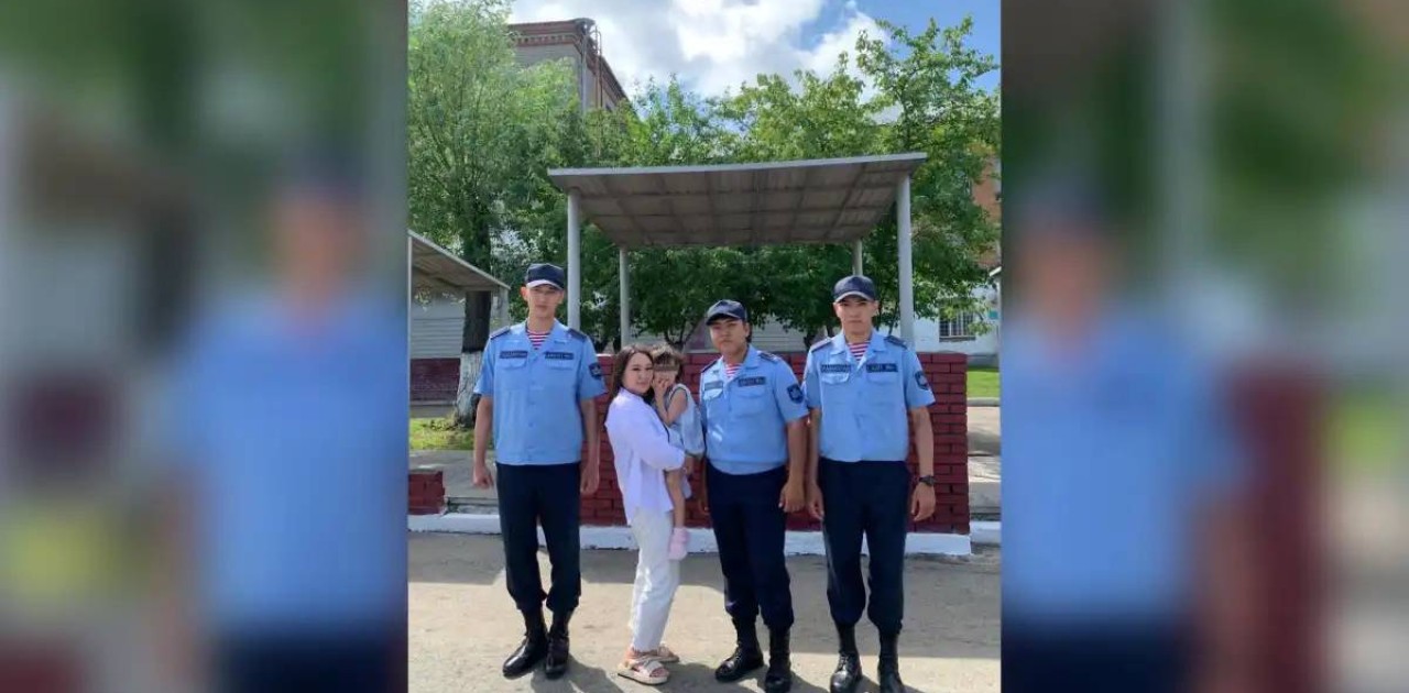 Әскери қызметшілер жоғалған баланы тауып, ата-анасына қайтарды