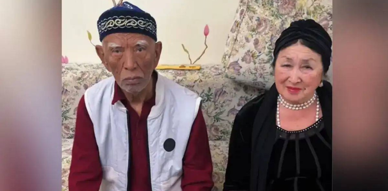 Әнші Бүркіттің ата-анасы инстаграмда тренд видео түсіріп, жұртты күлкіге қарық қылды